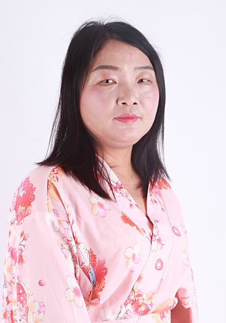 Gorgeous member profiles: Chunyang from Beijing, member lone Asian