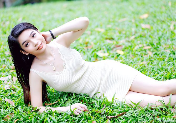 Picture Asian Member Thi Ngoc Vy From Ho Chi Minh City Yo Hair Color Brown