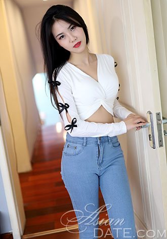 Gorgeous profiles only: Yinan, Asian member in Dating profile